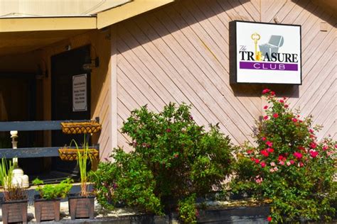 Treasure club - 13 Reviews. Restaurantji. Last update on 26/09/2020. 3,9. 56 Reviews. View online menu of The Treasure Club in Myrtle Beach, users favorite dishes, menu …